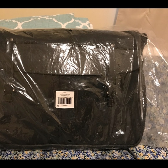 timbuk2 proof laptop messenger bag briefcase